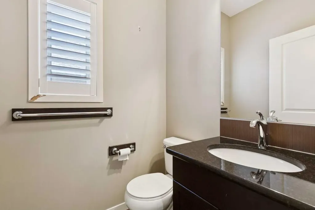 53 Sage Valley Circle NW Calgary AB T3R 0E8