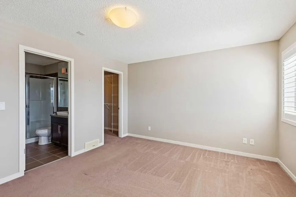 53 Sage Valley Circle NW Calgary AB T3R 0E8