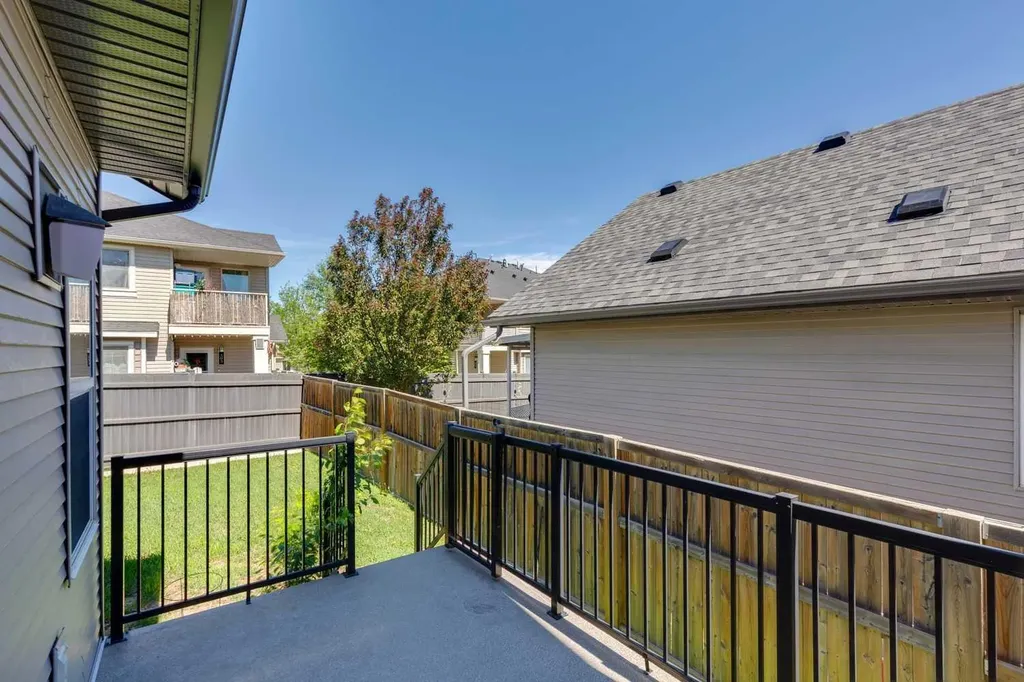 53 Sage Valley Circle NW Calgary AB T3R 0E8