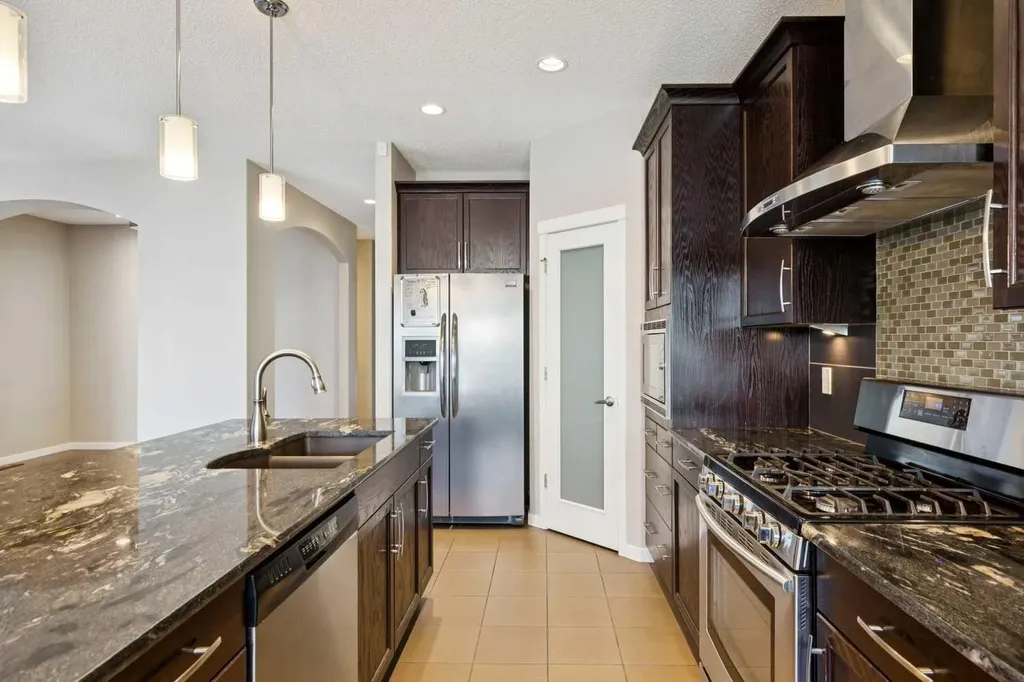 53 Sage Valley Circle NW Calgary AB T3R 0E8
