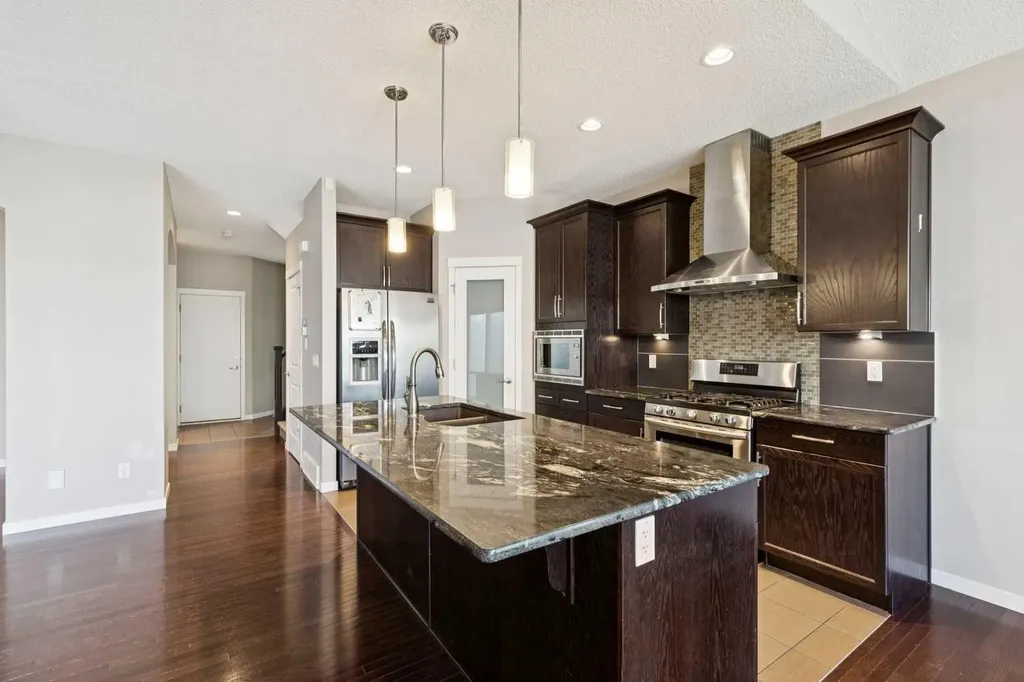 53 Sage Valley Circle NW Calgary AB T3R 0E8