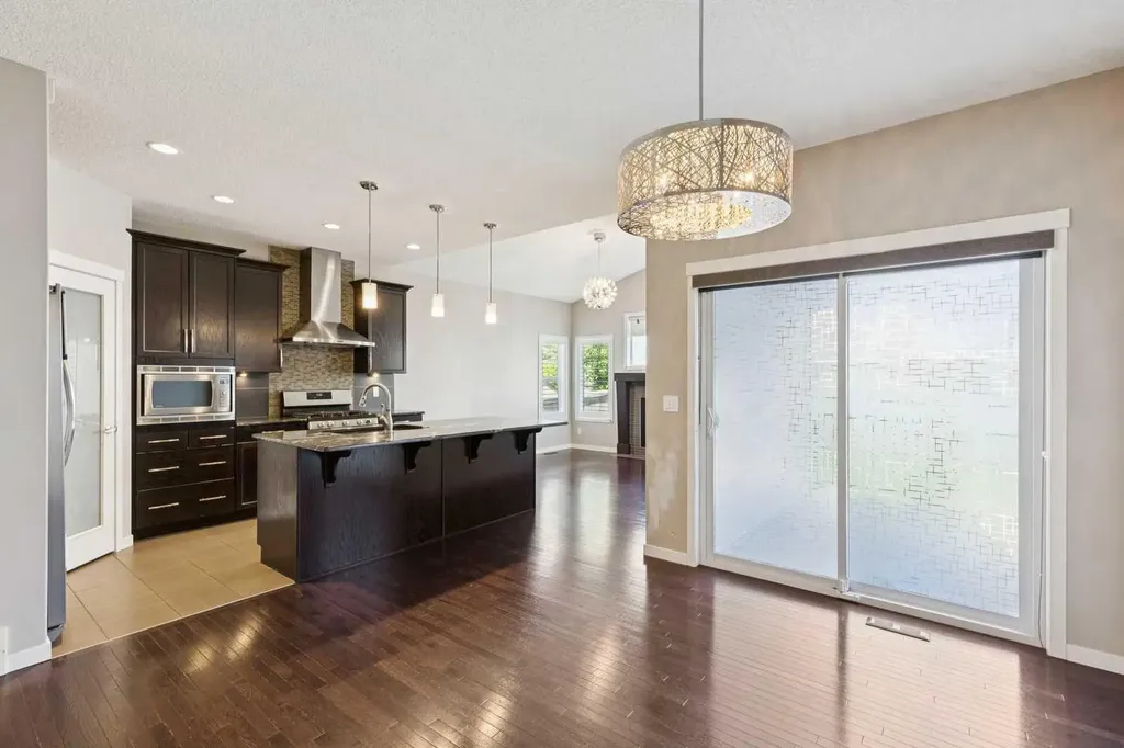 53 Sage Valley Circle NW Calgary AB T3R 0E8