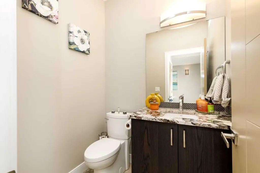 475 Townsend Street Red Deer AB T4P 0Y5