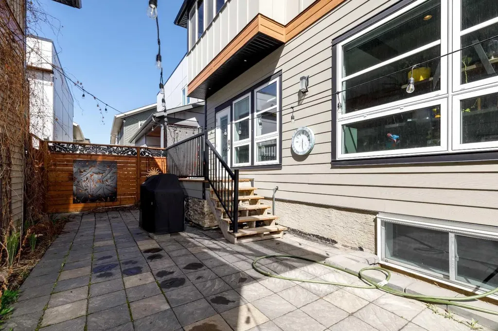 475 Townsend Street Red Deer AB T4P 0Y5