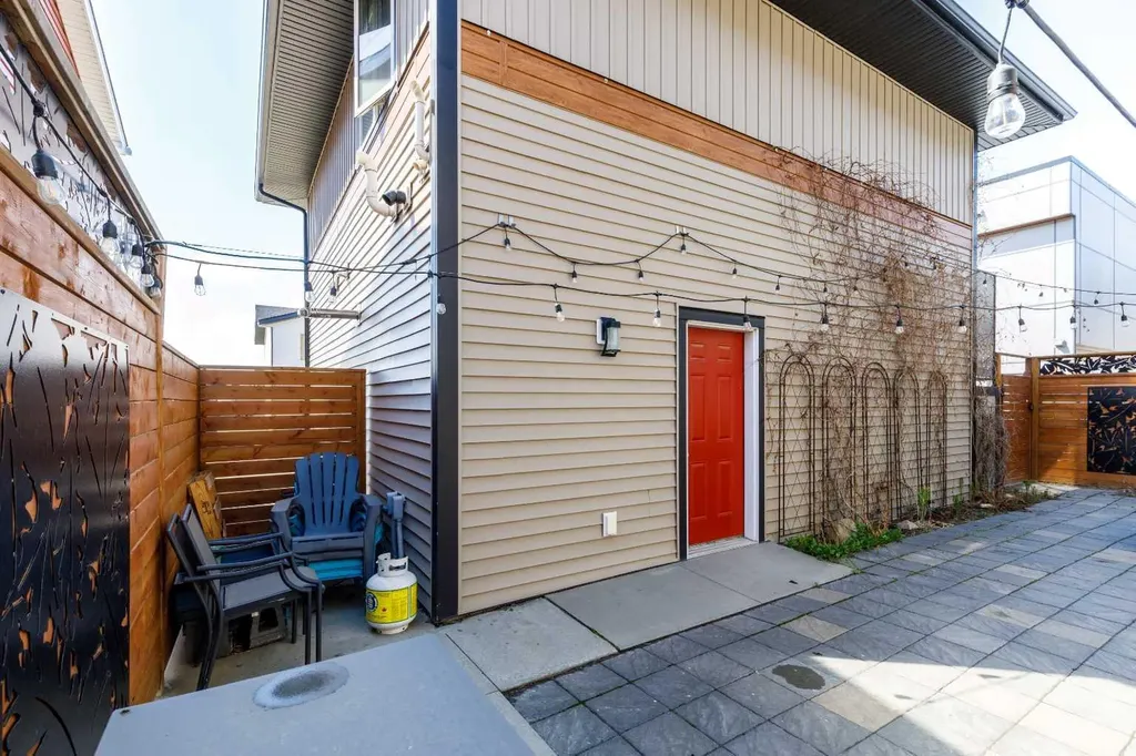 475 Townsend Street Red Deer AB T4P 0Y5