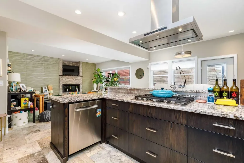 475 Townsend Street Red Deer AB T4P 0Y5