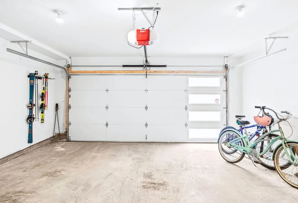 826 7th Street Canmore AB T1W 2C8