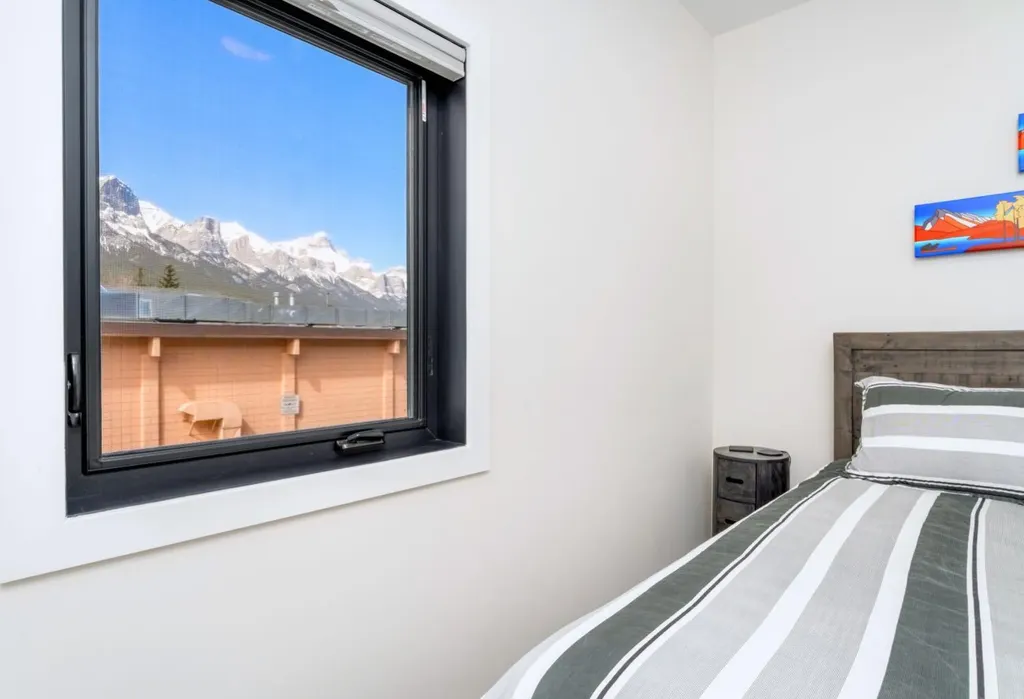 826 7th Street Canmore AB T1W 2C8