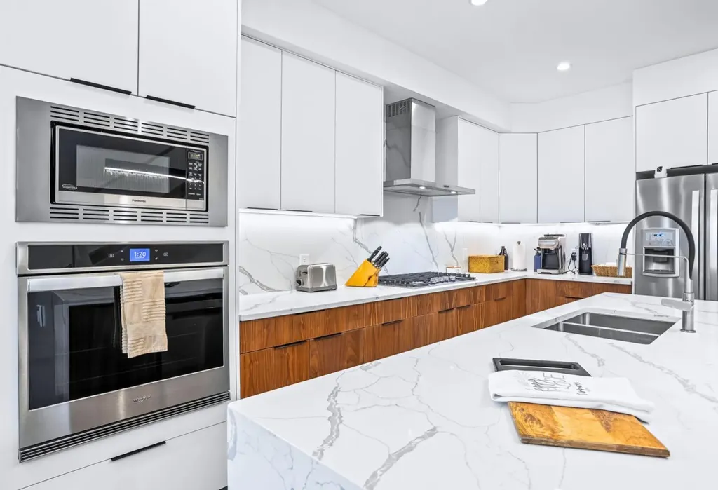 826 7th Street Canmore AB T1W 2C8