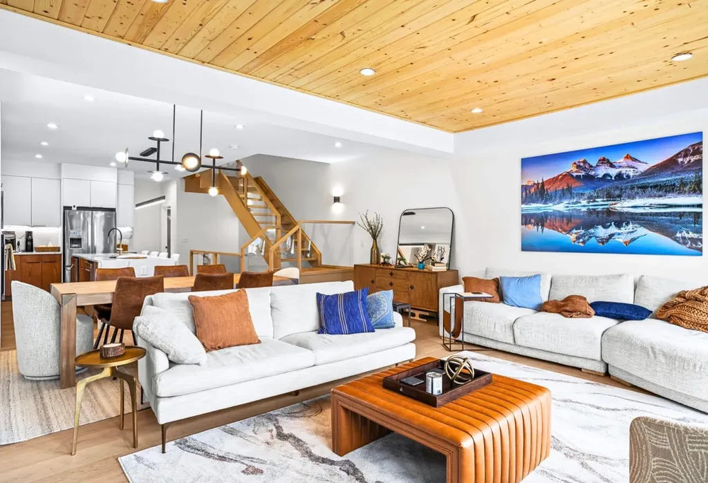 826 7th Street Canmore AB T1W 2C8