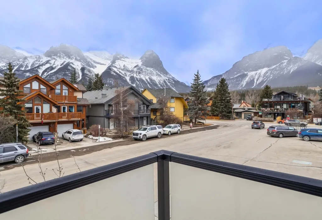 826 7th Street Canmore AB T1W 2C8