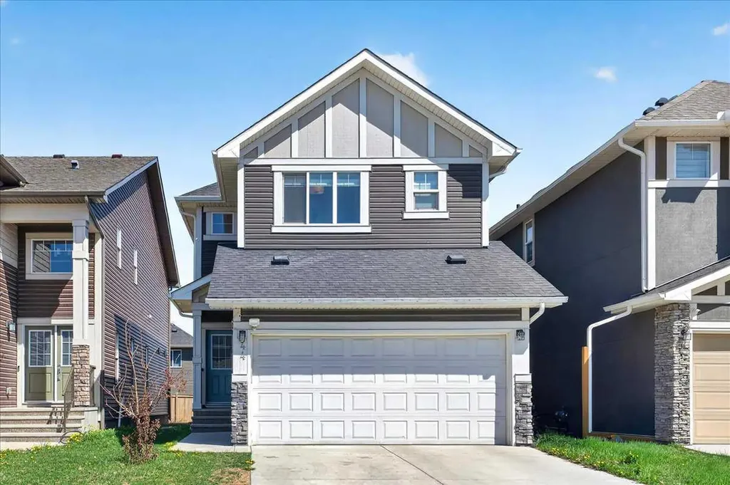44 Saddlestone Way NE Calgary AB T3J2C9