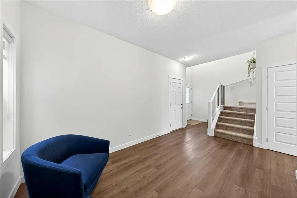 44 Saddlestone Way NE Calgary AB T3J2C9