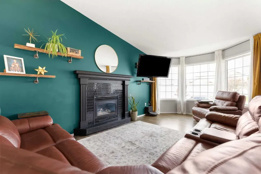 453 Stark Way SE Medicine Hat AB T1B4N1