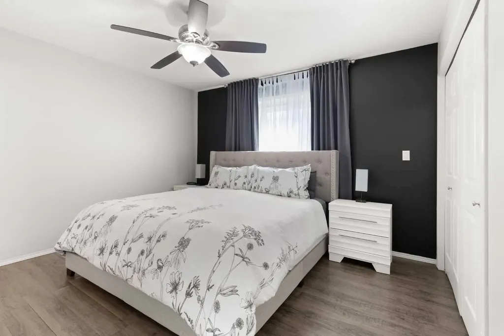 453 Stark Way SE Medicine Hat AB T1B4N1