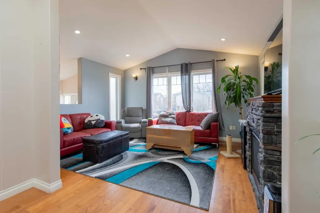 311 Barons Street Nobleford AB T0L1S0