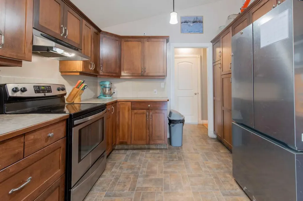 311 Barons Street Nobleford AB T0L1S0