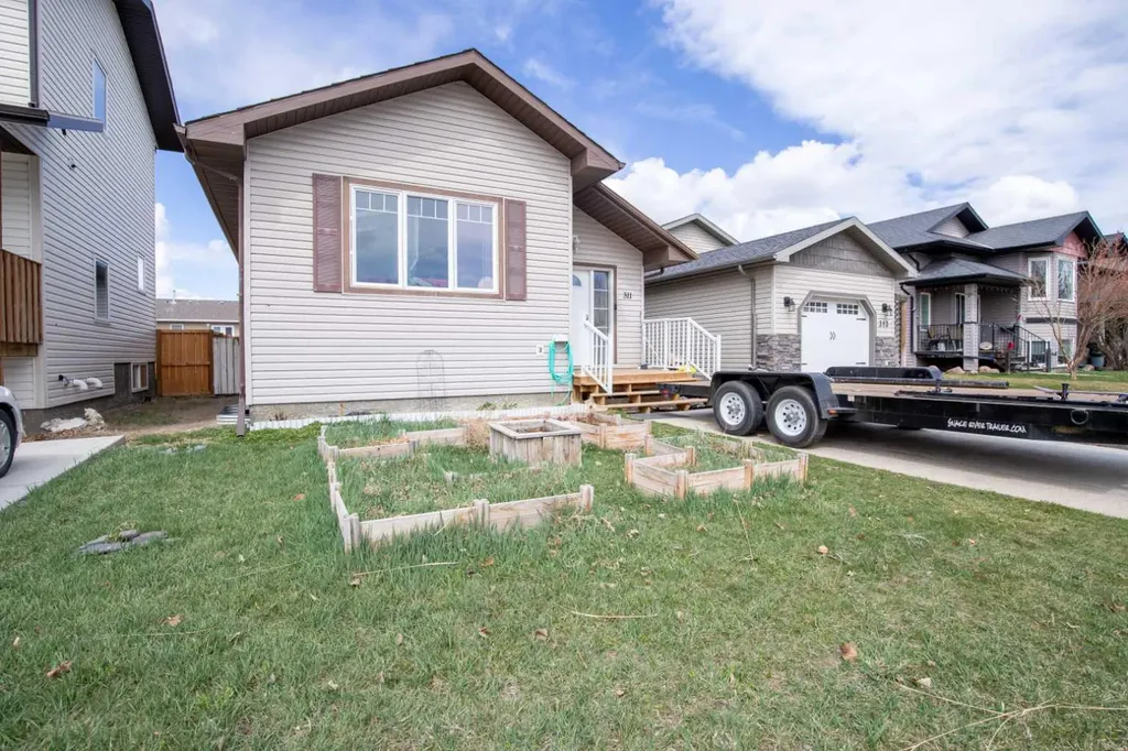 311 Barons Street Nobleford AB T0L1S0