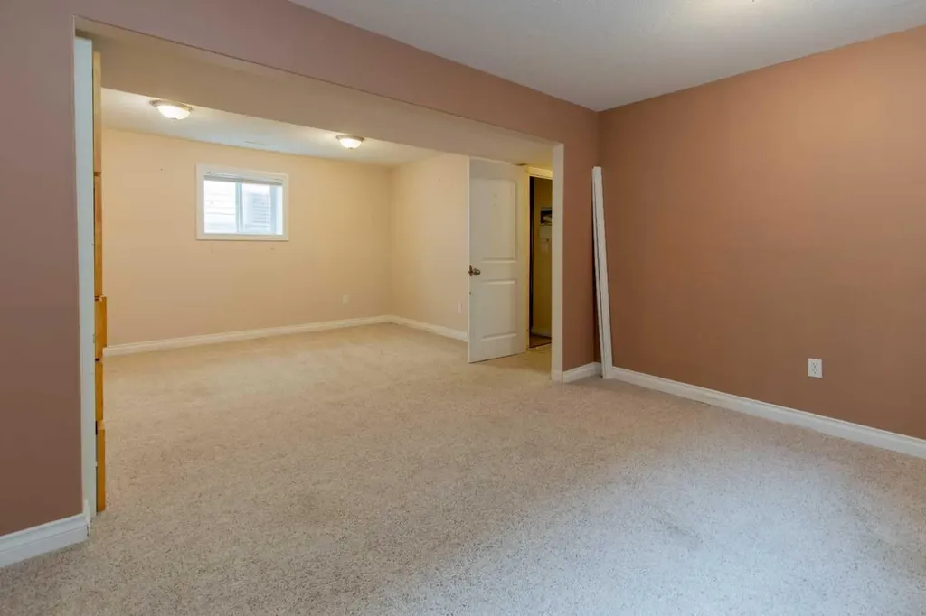311 Barons Street Nobleford AB T0L1S0