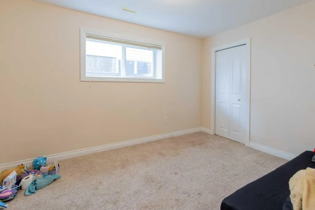 311 Barons Street Nobleford AB T0L1S0