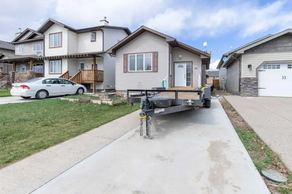 311 Barons Street Nobleford AB T0L1S0