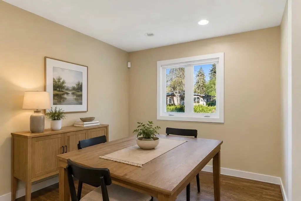 1211 Rosehill Drive NW Calgary AB T2K 1L9