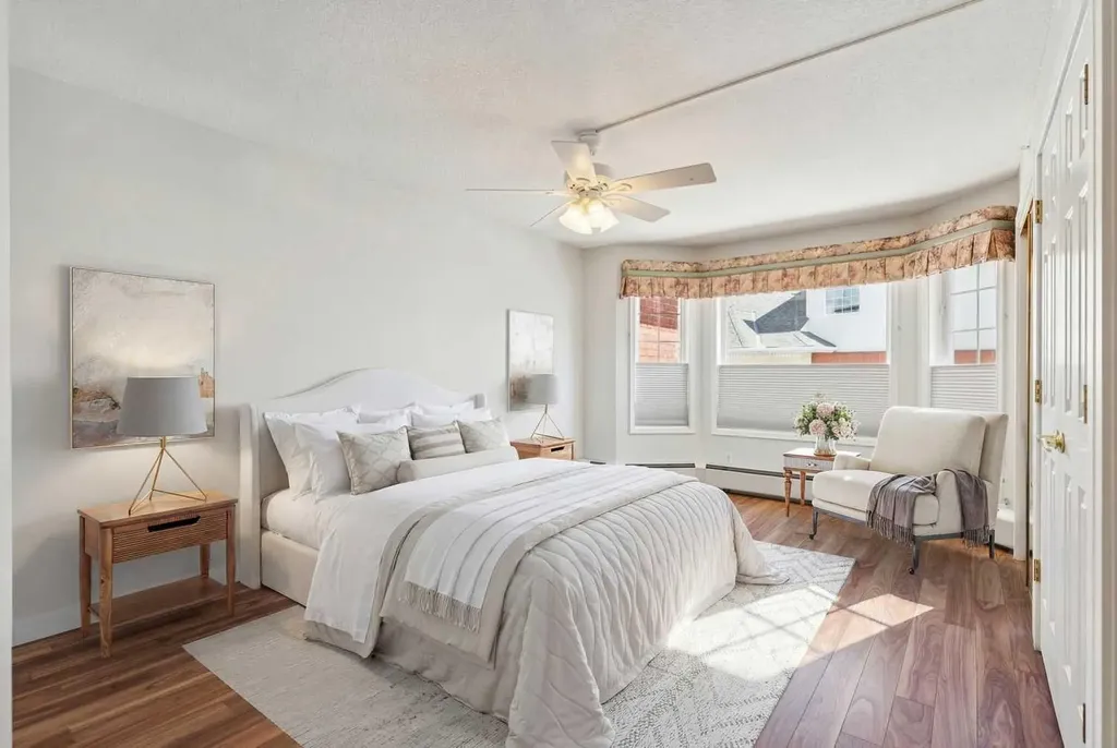 1213 Sienna Park Green SW Calgary AB T3H 3N7