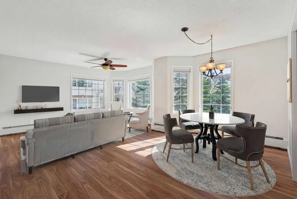 1213 Sienna Park Green SW Calgary AB T3H 3N7