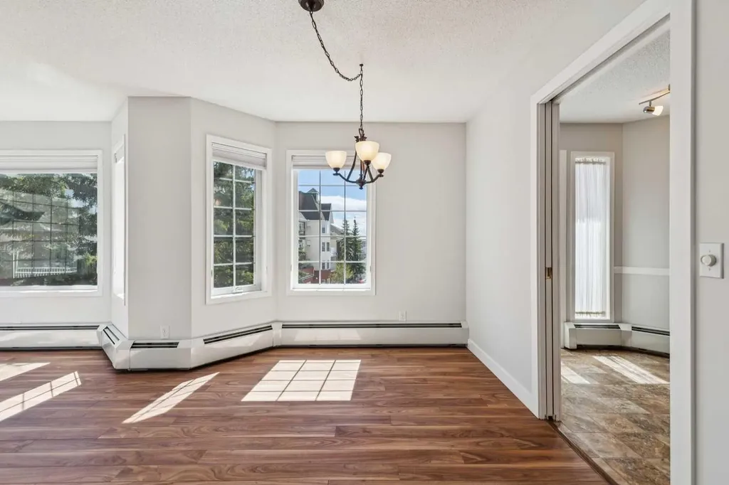 1213 Sienna Park Green SW Calgary AB T3H 3N7