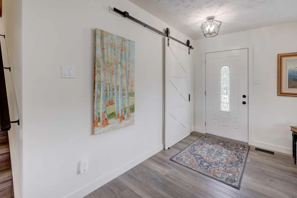 809 Riverside Drive E Drumheller AB T0J 0Y5