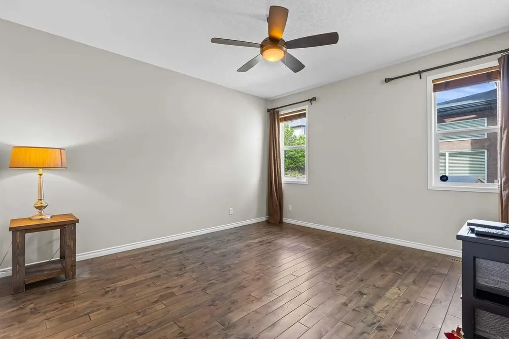 25 Panamount Green NW Calgary AB T3K 5R6