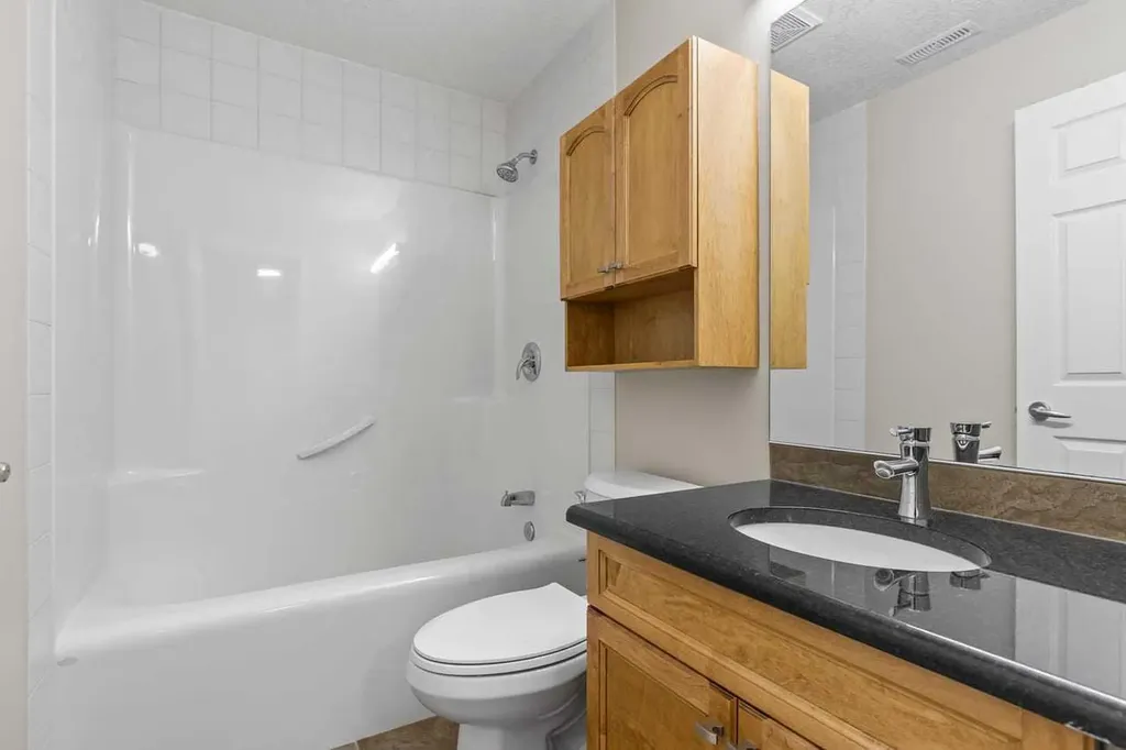 25 Panamount Green NW Calgary AB T3K 5R6