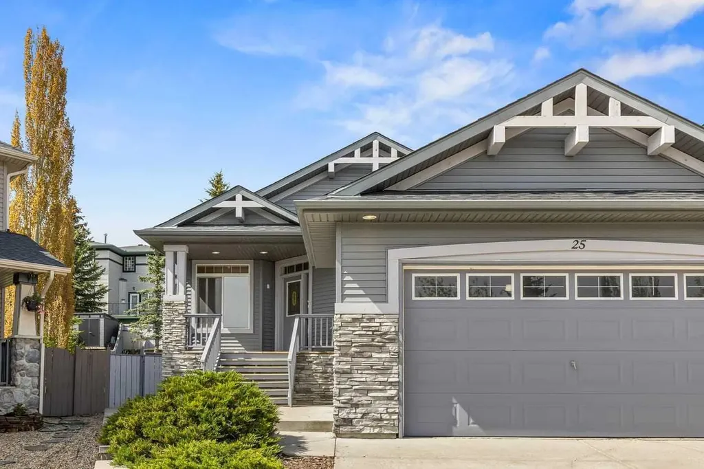 25 Panamount Green NW Calgary AB T3K 5R6
