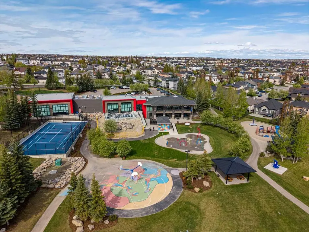 25 Panamount Green NW Calgary AB T3K 5R6