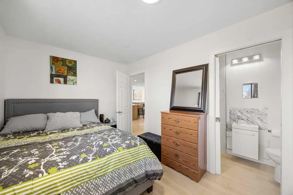 123 Radley Place SE Calgary AB t2a5x5