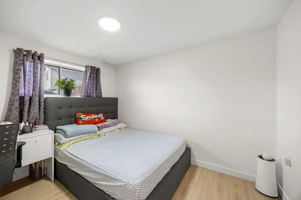 123 Radley Place SE Calgary AB t2a5x5