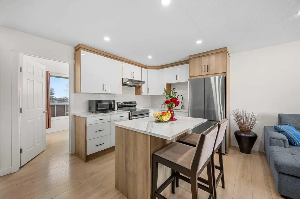 123 Radley Place SE Calgary AB t2a5x5