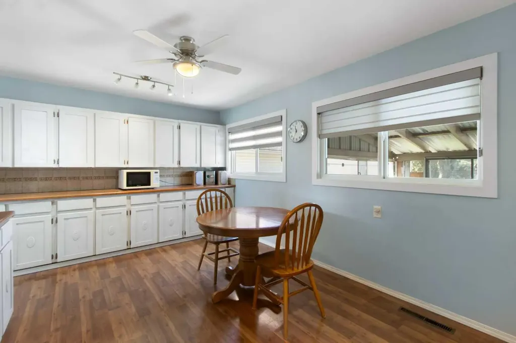 1622 Strathcona Street Crossfield AB T0M 0S0