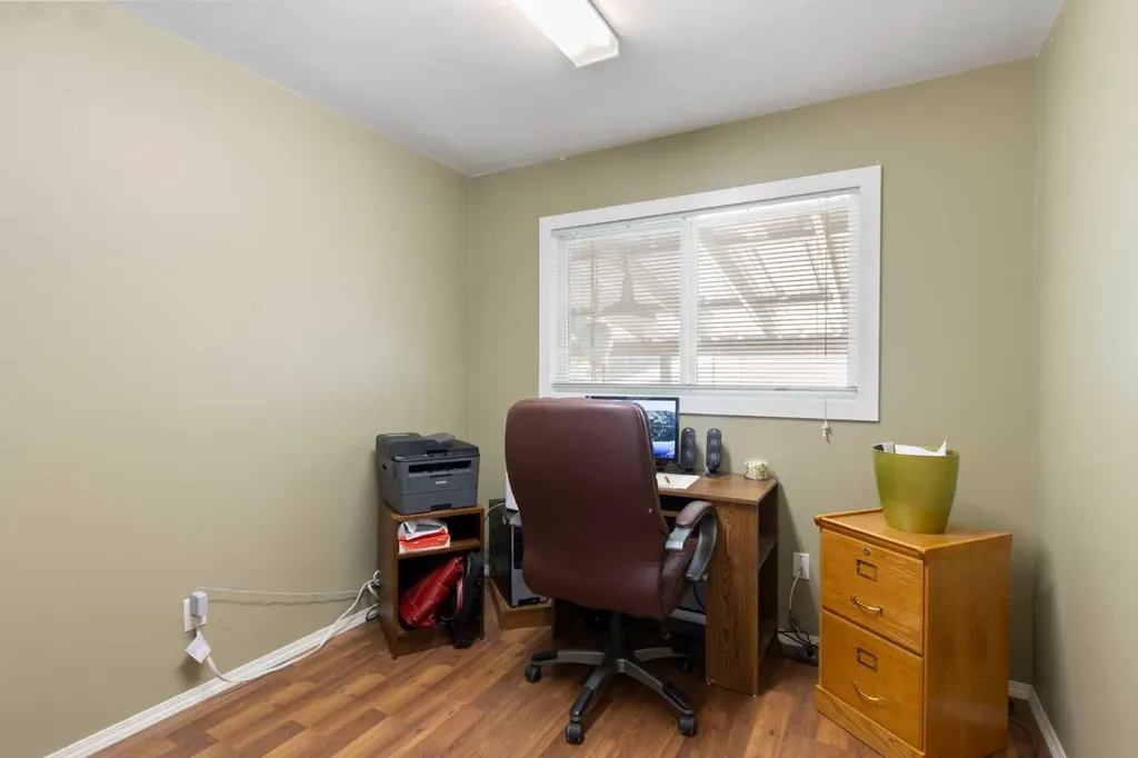 1622 Strathcona Street Crossfield AB T0M 0S0