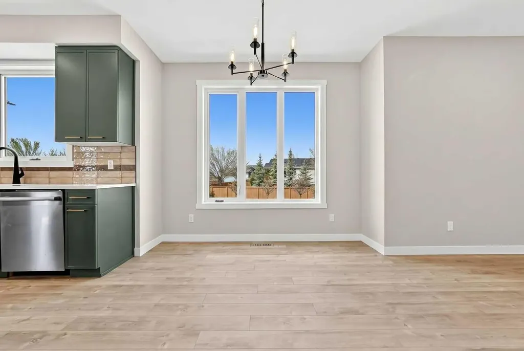 74 Riverpark Boulevard W Lethbridge AB T1K 5X4