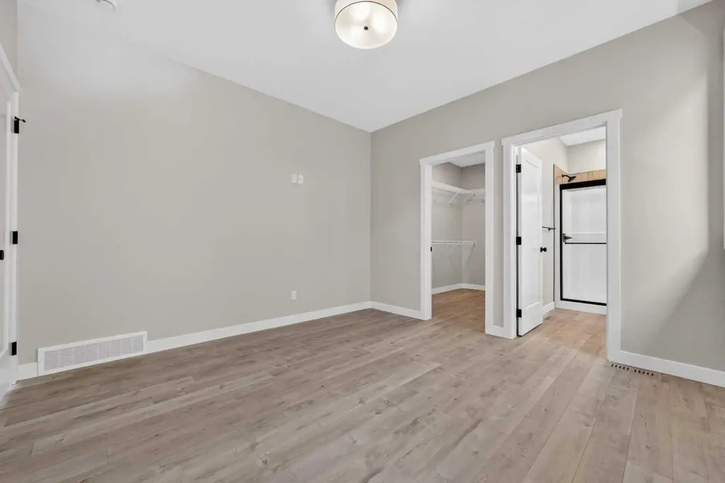 74 Riverpark Boulevard W Lethbridge AB T1K 5X4