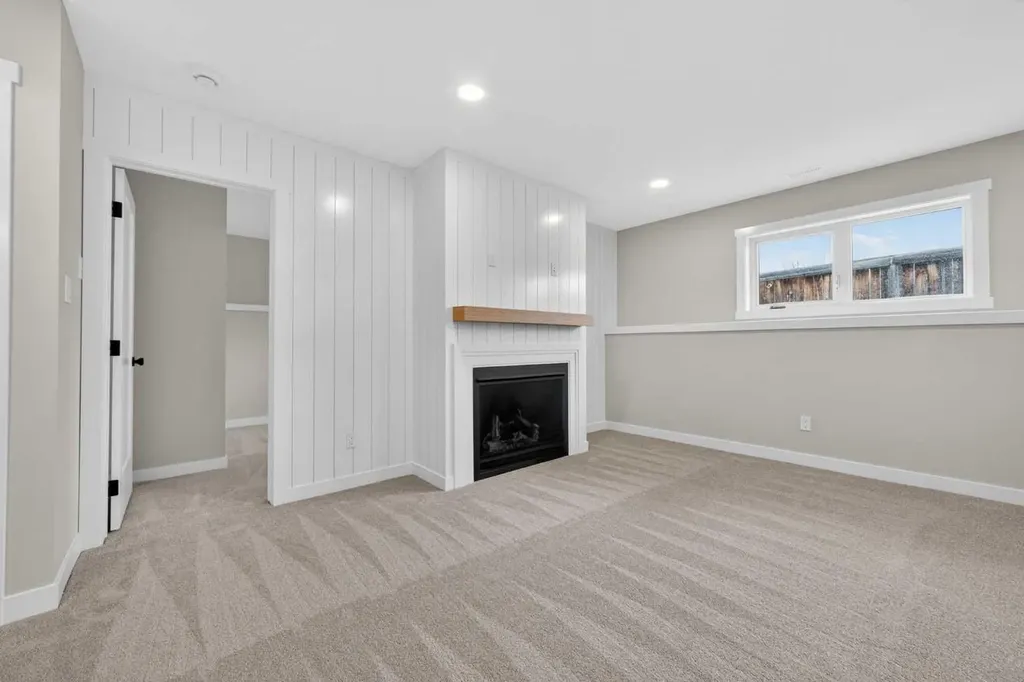74 Riverpark Boulevard W Lethbridge AB T1K 5X4