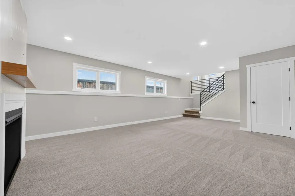 74 Riverpark Boulevard W Lethbridge AB T1K 5X4