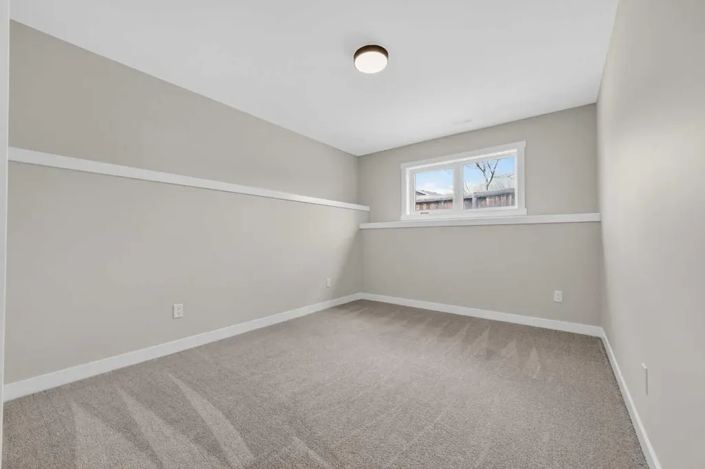 74 Riverpark Boulevard W Lethbridge AB T1K 5X4