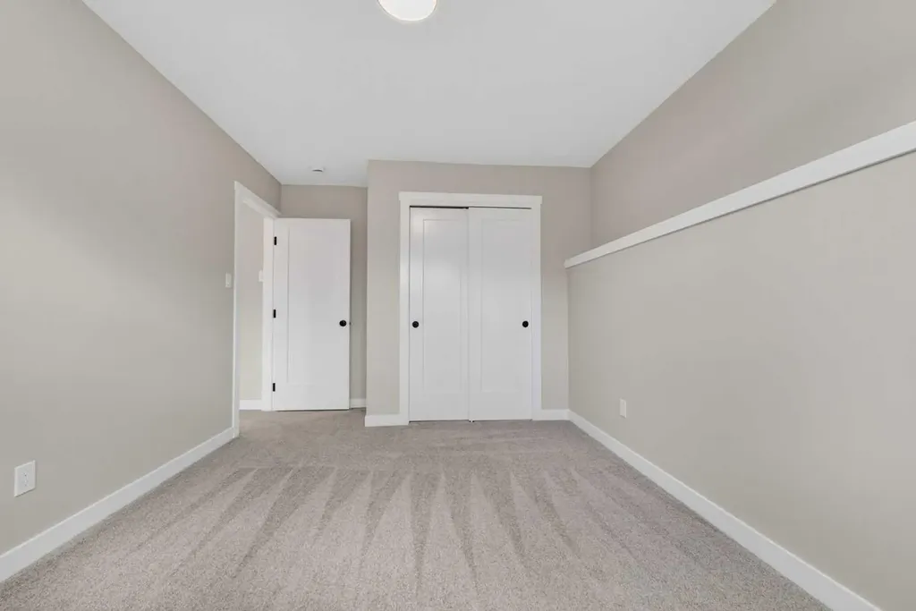 74 Riverpark Boulevard W Lethbridge AB T1K 5X4