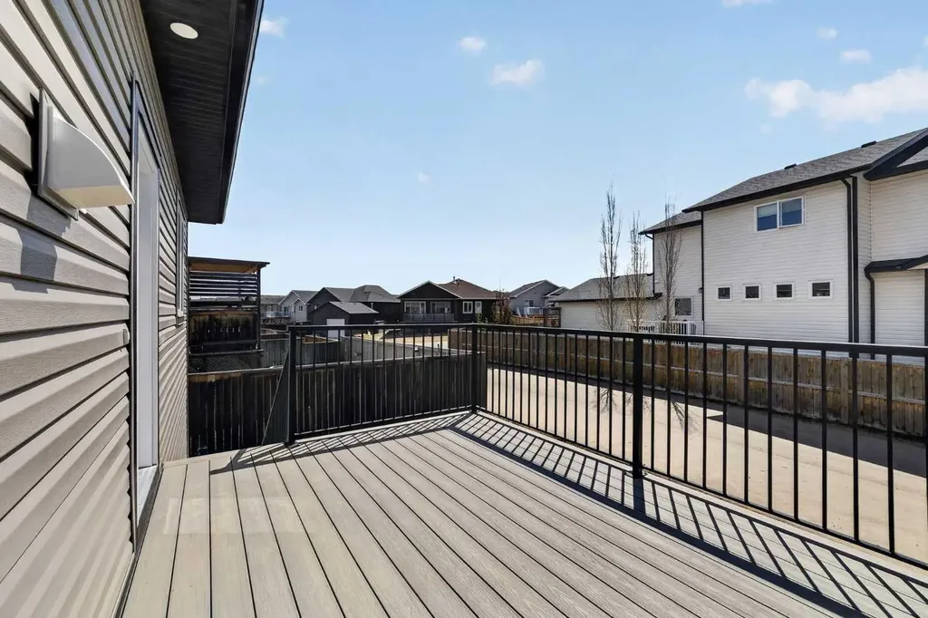 74 Riverpark Boulevard W Lethbridge AB T1K 5X4
