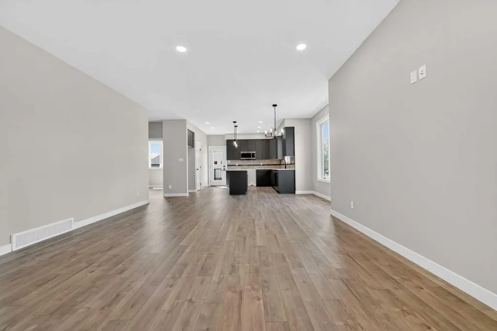 74 Riverpark Boulevard W Lethbridge AB T1K 5X4