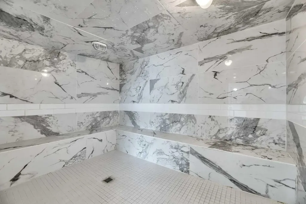 1332 Edenwold Heights NW Calgary AB T3A 3T5