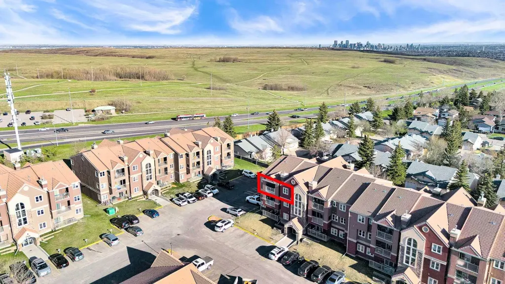 1332 Edenwold Heights NW Calgary AB T3A 3T5