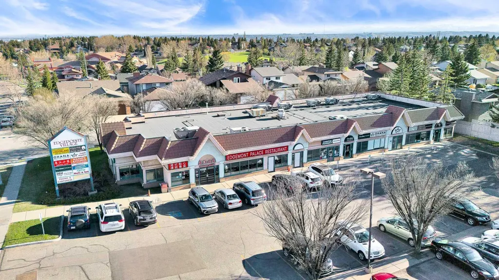 1332 Edenwold Heights NW Calgary AB T3A 3T5
